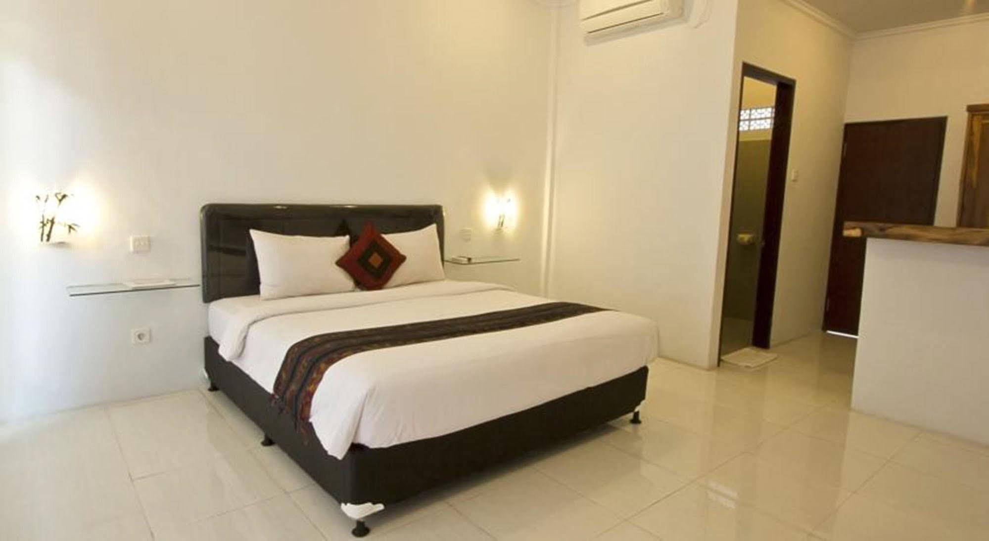 Hotel U House Seminyak Kerobokan Exterior foto