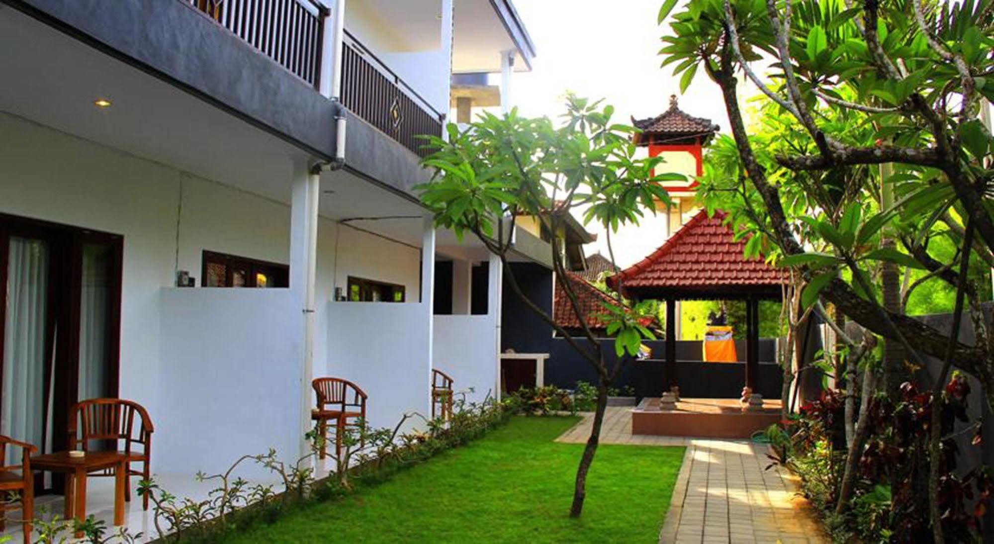 Hotel U House Seminyak Kerobokan Exterior foto