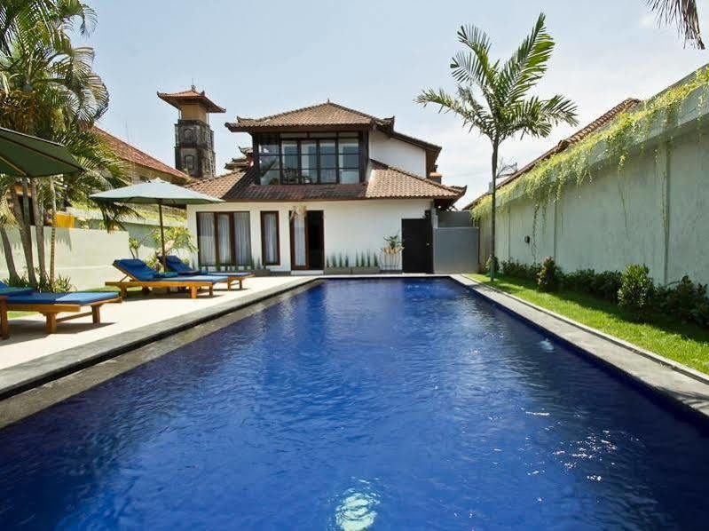 Hotel U House Seminyak Kerobokan Exterior foto